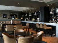 Village Hotel Farnborough - Baarit