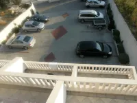 Stipe Residence - parking
