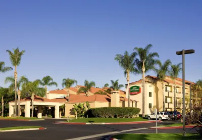 Courtyard San Diego Sorrento Valley Hotel dekat Miramar National Cemetery