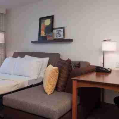 Residence Inn des Moines West at Jordan Creek Town Center Rooms