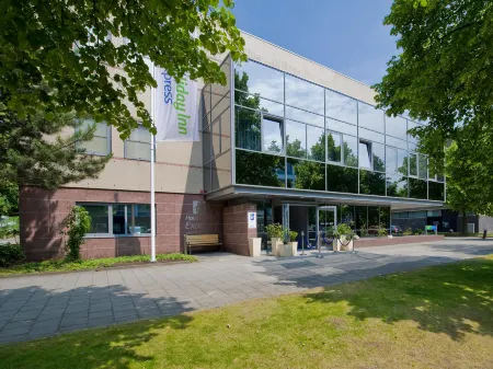 Holiday Inn Express Amsterdam - South