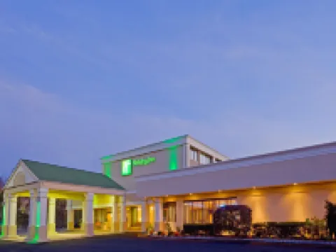 Holiday Inn & Suites PARSIPPANY FAIRFIELD by IHG Hotels in Parsippany