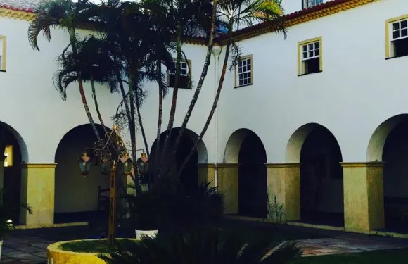 卡爾穆修道院旅館