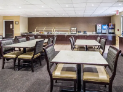 クラリオン スイーツ アンカレッジ ダウンタウン アンカレッジのホテル