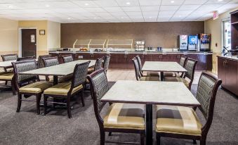 Clarion Suites Anchorage Downtown