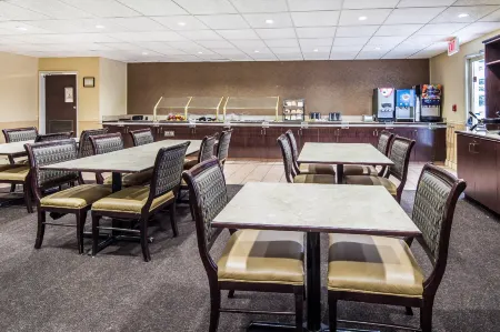 Clarion Suites Anchorage Downtown