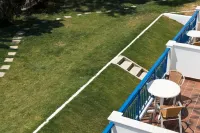 Saint Nicholas Hotel Samos - 2-Star