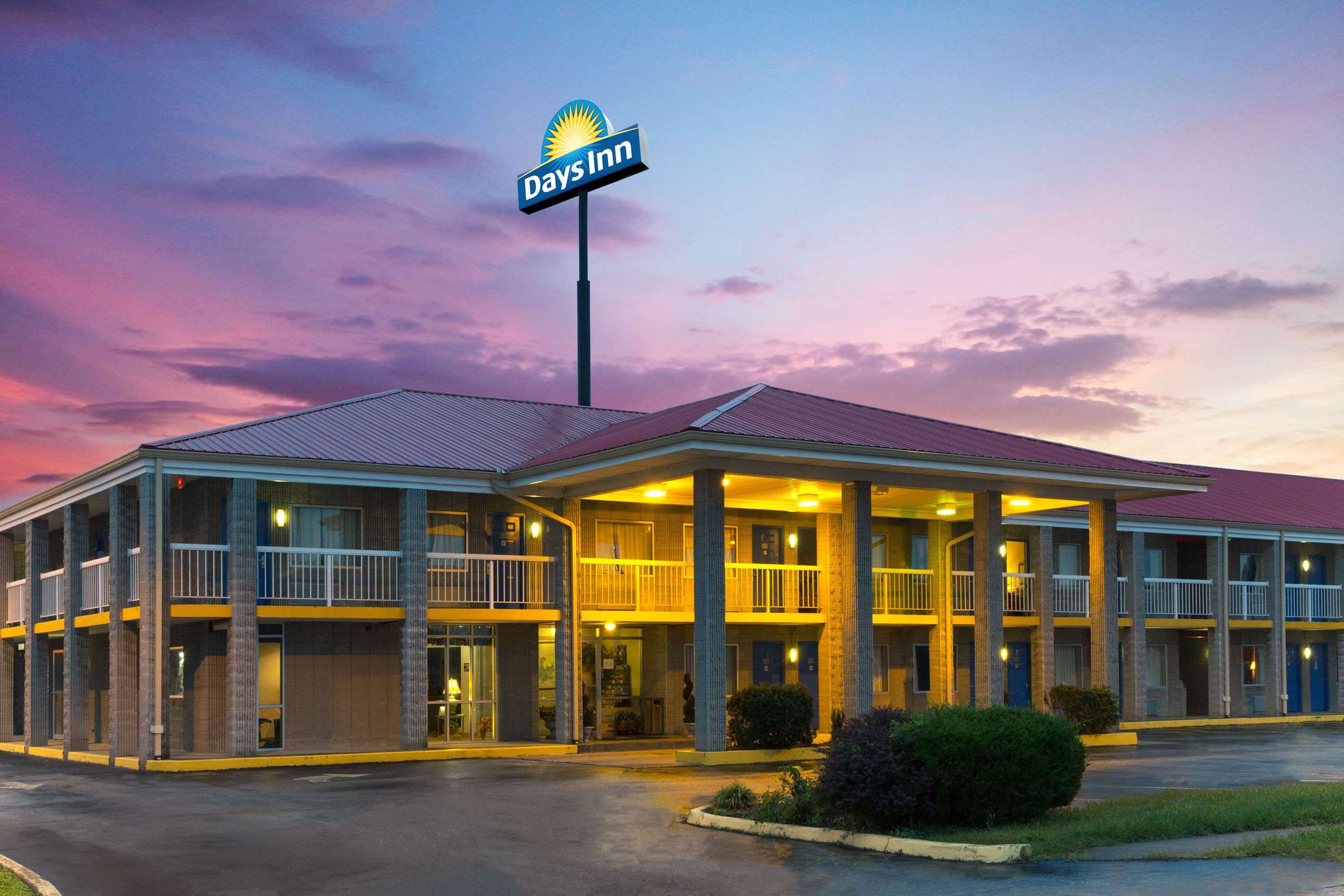 Days Inn by Wyndham Richmond