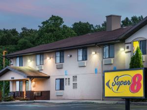 Super 8 by Wyndham Thurmont