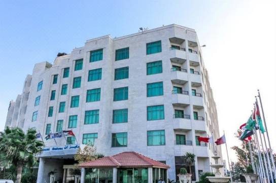 days inn hotel suites amman