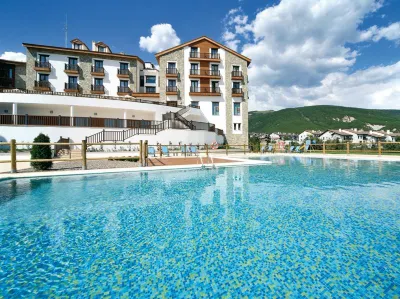 Hotel & Spa Real Badaguás Jaca فنادق في La Jacetania
