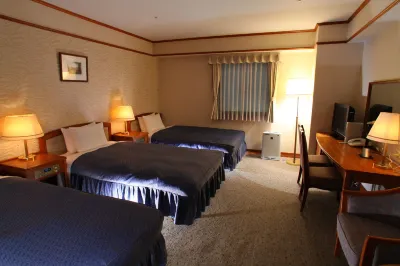 Hotel Viamare Kobe Hotell i Higashinada Ward