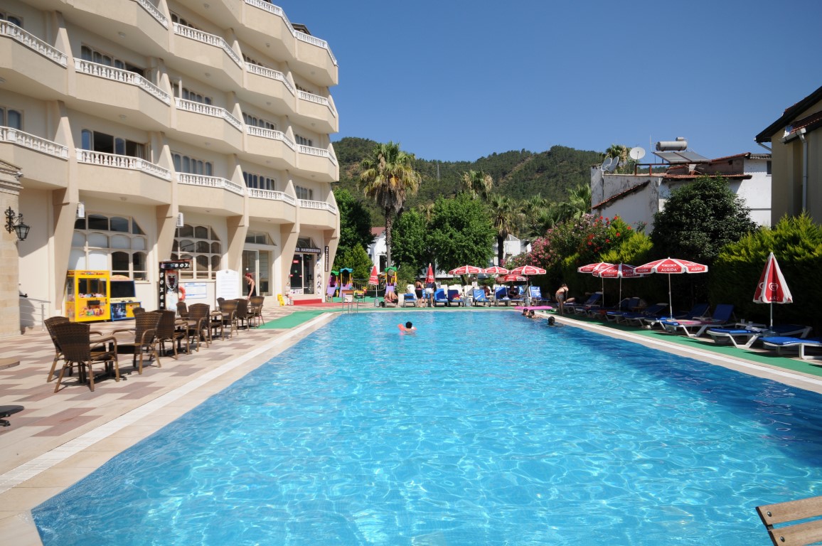 Selen Hotel Icmeler