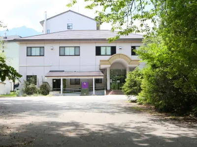 Hotel Yume-No-yu Hotels near JR Yanaba station