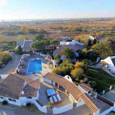 Mas des Rièges Hotel Exterior