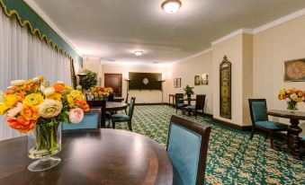 Habitat All Suites, Al Khobar