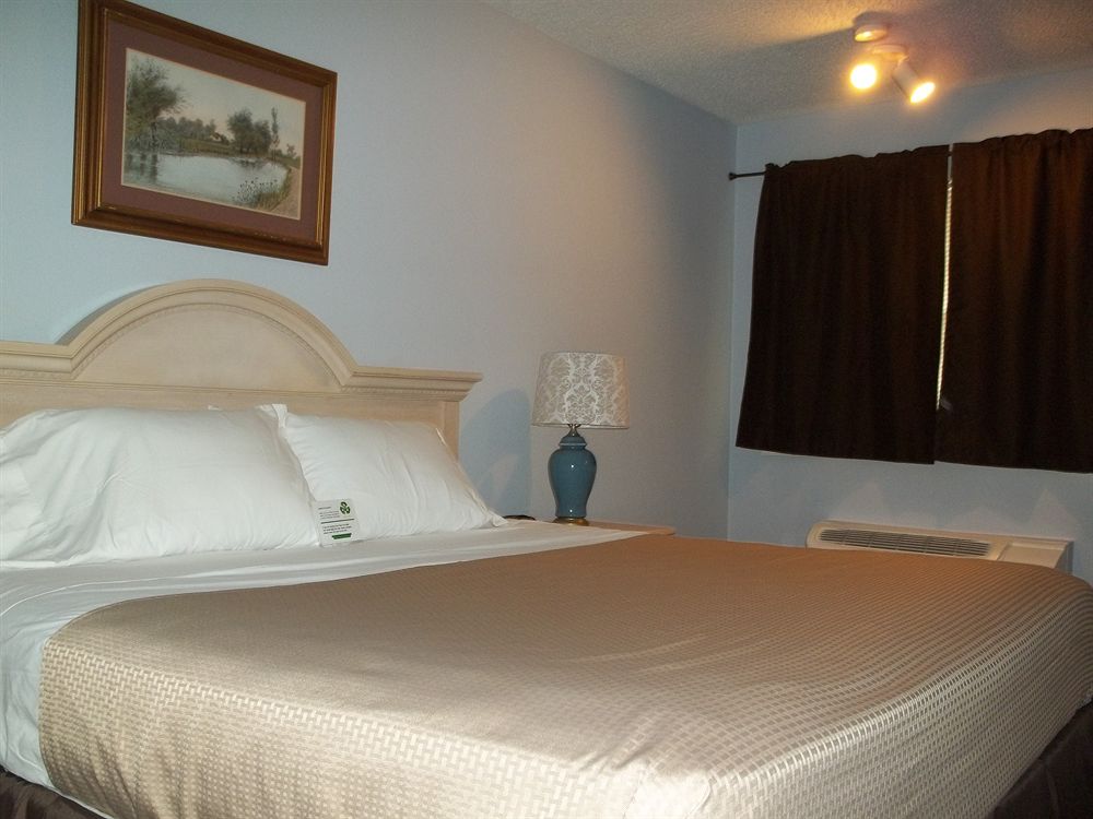 Victoria Palms Inn & Suites