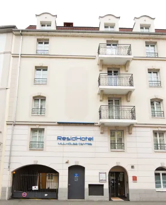 레지드호텔 뮐루즈 상트르 벨르 오 부와 도흐멍 공원 주변 호텔
