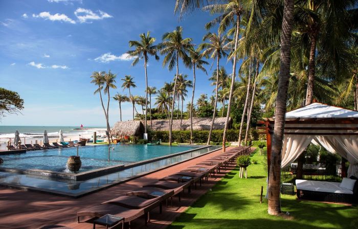 Aroma Beach Resort and Spa