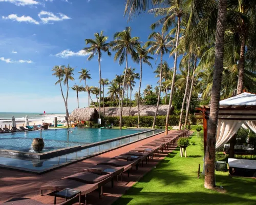 Aroma Beach Resort and Spa Hotels near Binh Thuan Bus Station