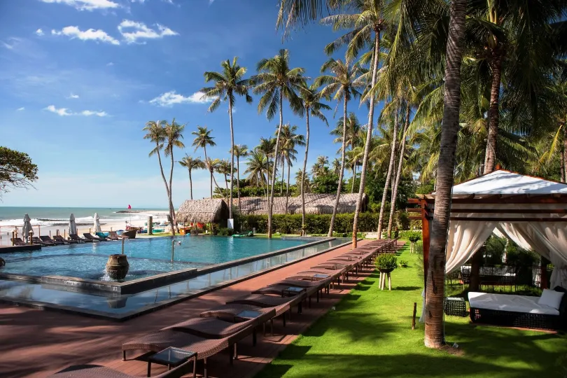 Aroma Beach Resort and Spa