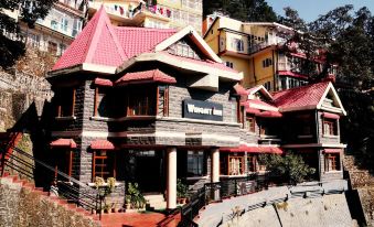 Wingait Inn - Hotel Near the Mall Road - Housity
