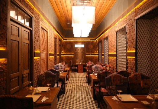 La Perla Boutique Hotel - Housity