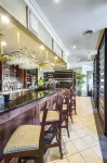 旺市蒙地卡羅套房飯店 - 酒吧