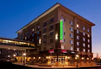 Courtyard Fort Wayne Downtown at Grand Wayne Convention Center Hôtels à : Fort Wayne