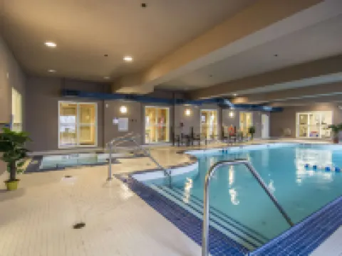 Comfort Suites Hotels in Saskatoon