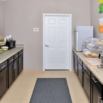 Scottish Inn & Suites Cotulla, TX