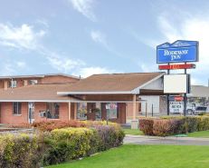 Skyline Motor Inn