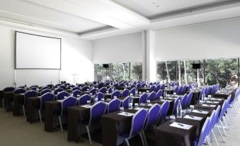 Onyria Marinha Boutique Hotel