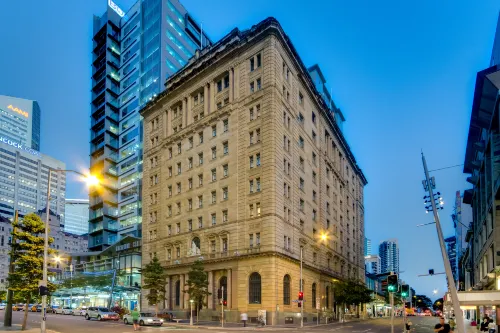 MacArthur Chambers Hotels in Brisbane