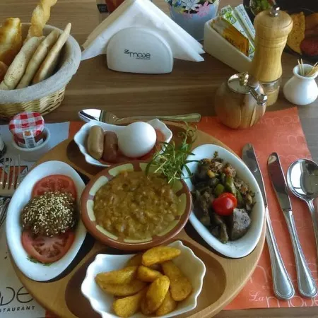 Mena Hotel Tabuk