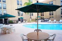 Hampton Inn by Hilton Monterrey-Airport Hotels in Аподака