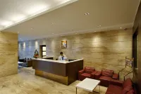 Deccan Pavilion Hotels in Khadewadi