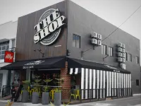 The Shop Hotel Hotel dekat Universiti Sultan Azlan Shah