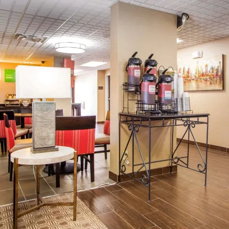 Comfort Inn Dayton - Huber Heights