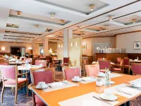 Dorint Hotel Würzburg Hotels in Estenfeld