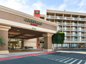 Courtyard Oxnard Ventura