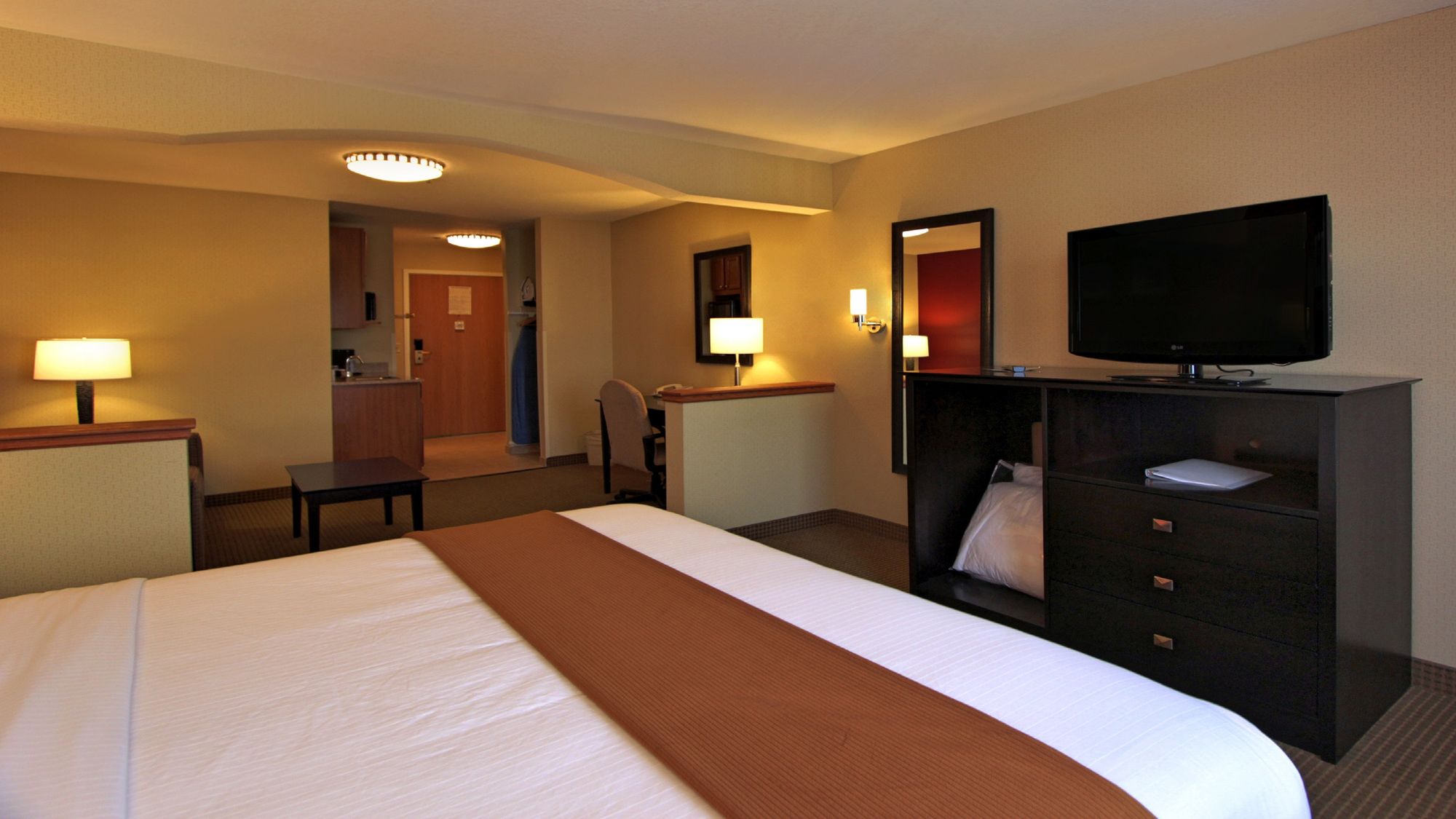 Holiday Inn Express Hotel & Suites Defiance, an Ihg Hotel