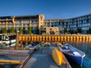 Oceanfront Suites at Cowichan Bay