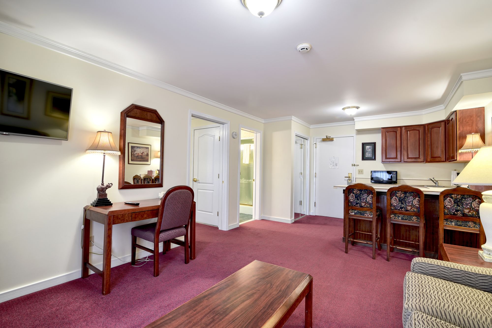 Roosevelt Inn & Suites Saratoga Springs