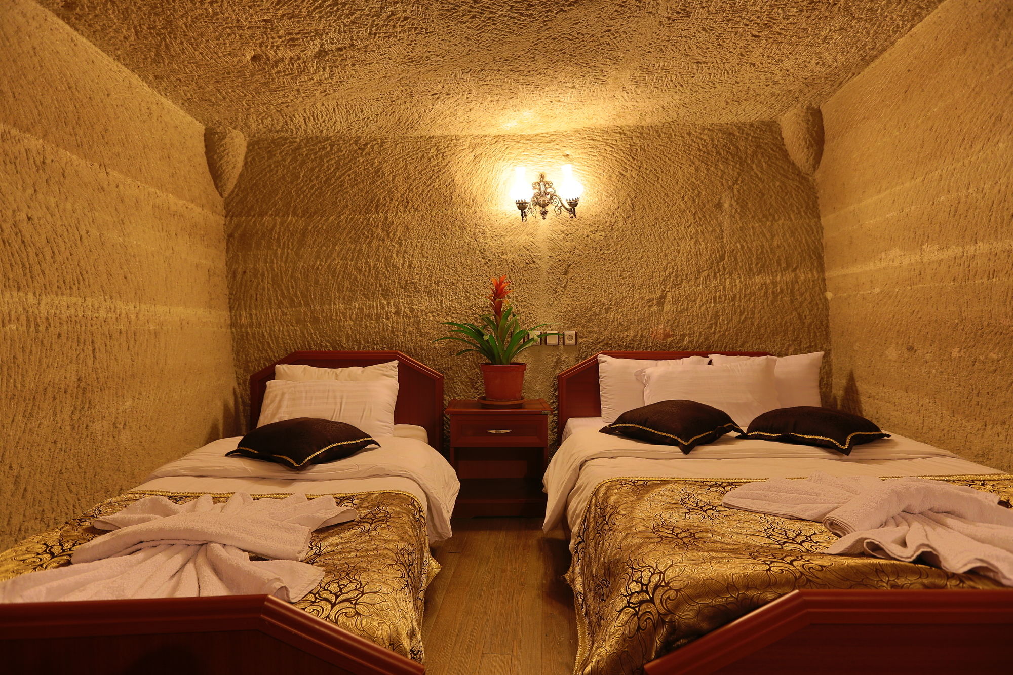 Guven Cave Hotel