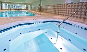 Holiday Inn Express & Suites Richwood - Cincinnati South