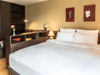 Northgate Ratchayothin Hoteles cerca de Escuela Horwang
