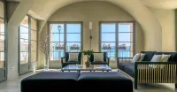Perla Rossa Hotels in Л'Іль-Русс