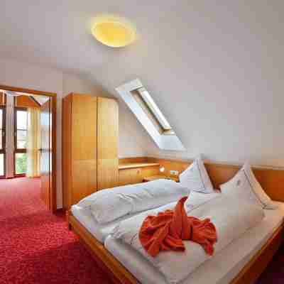 Bodensee Hotel Storchen Rooms