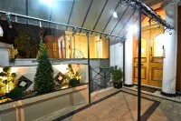 Hyde Park Apartments Hotels in London
